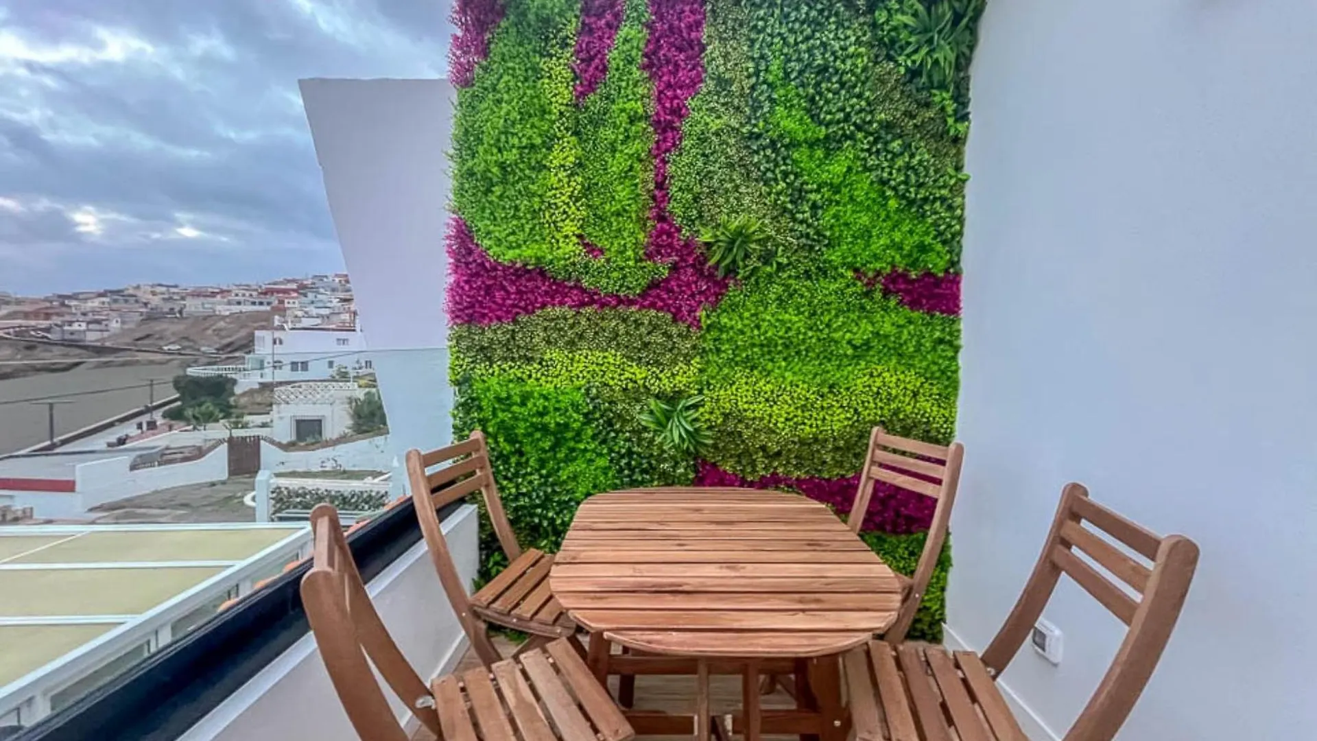 El Bunker Luxury Suite En Playa Del Hombre Con Vista Al Mar 0*,  Espagne