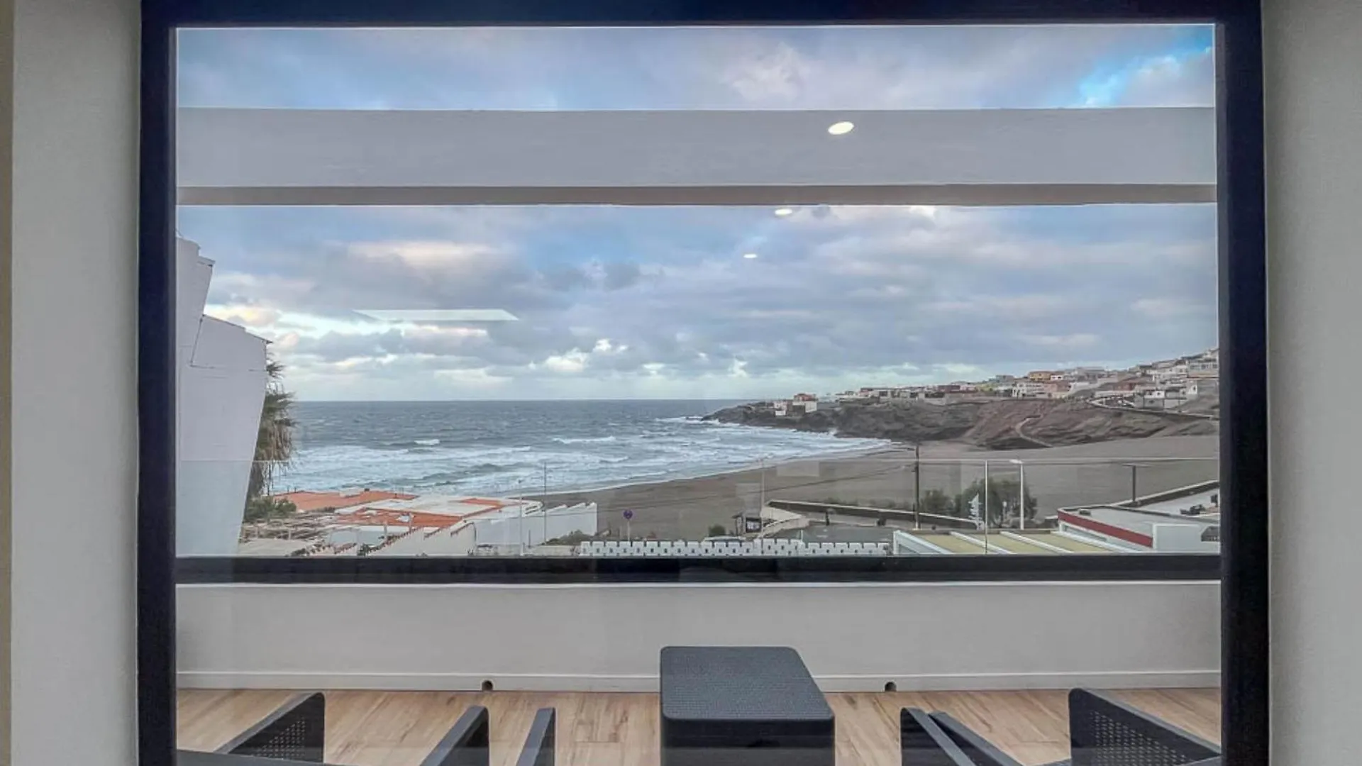 El Bunker Luxury Suite En Playa Del Hombre Con Vista Al Mar
