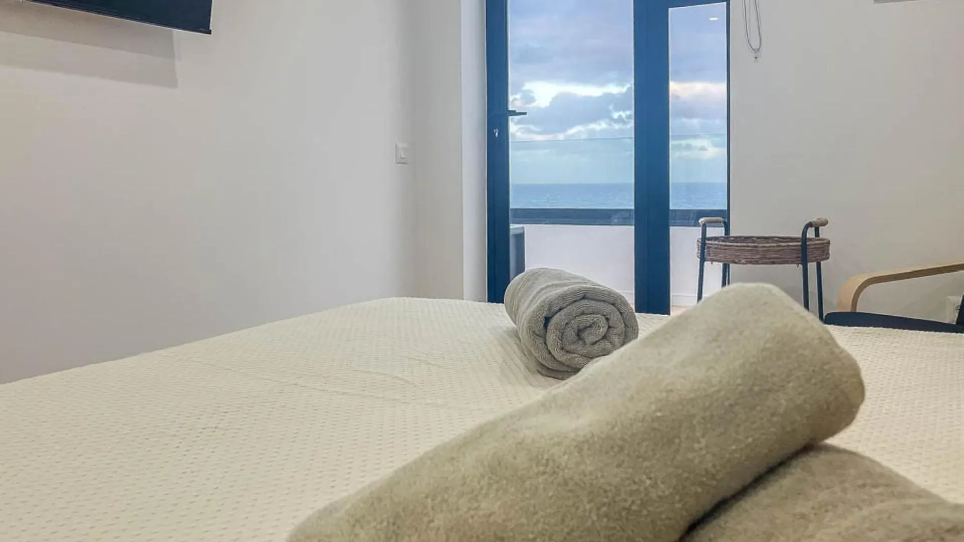 El Bunker Luxury Suite En Playa Del Hombre Con Vista Al Mar