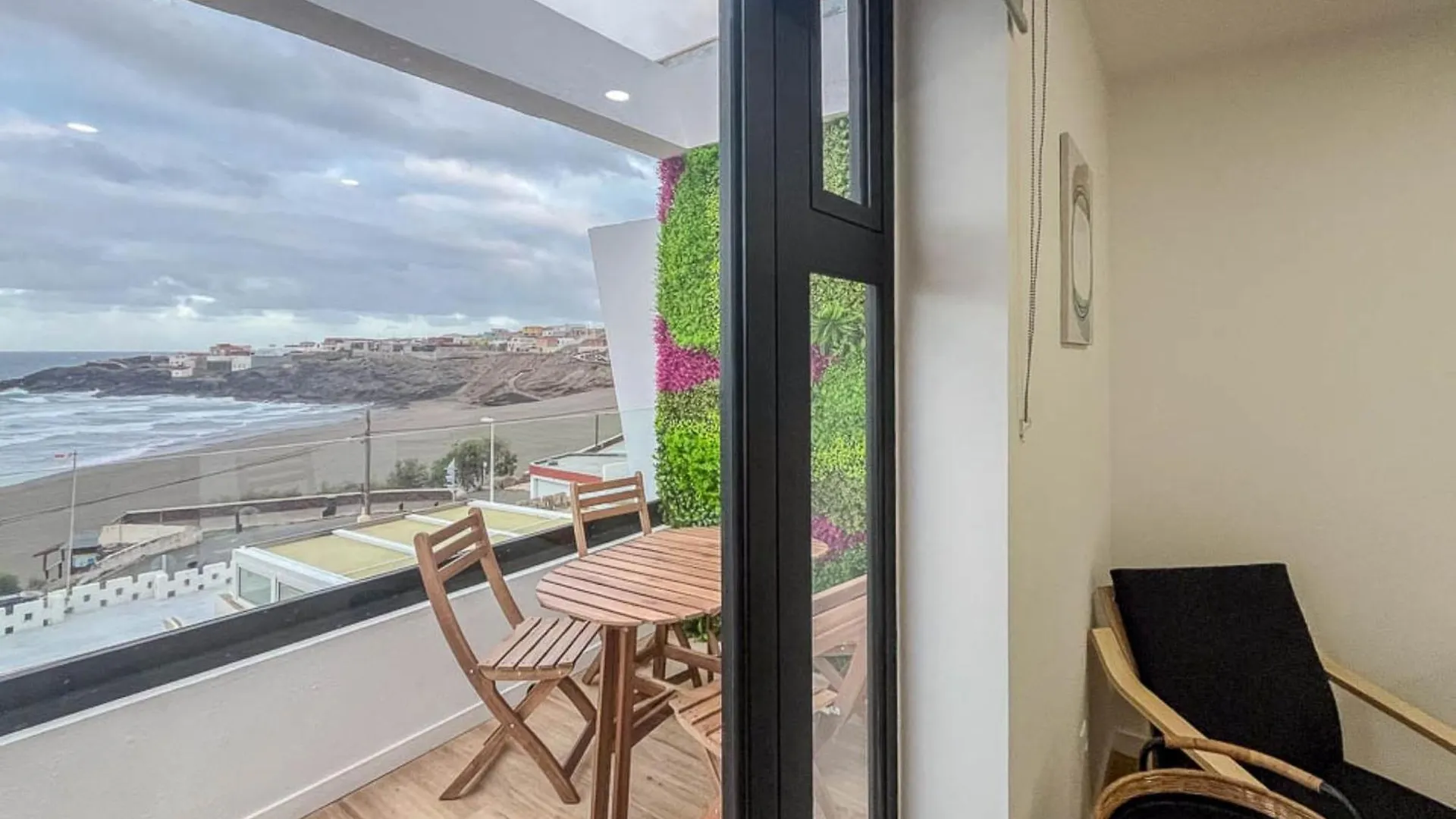 Appartement El Bunker Luxury Suite En Playa Del Hombre Con Vista Al Mar